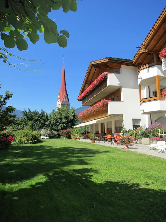 Hotel Waldheim Natz-Schabs Zewnętrze zdjęcie