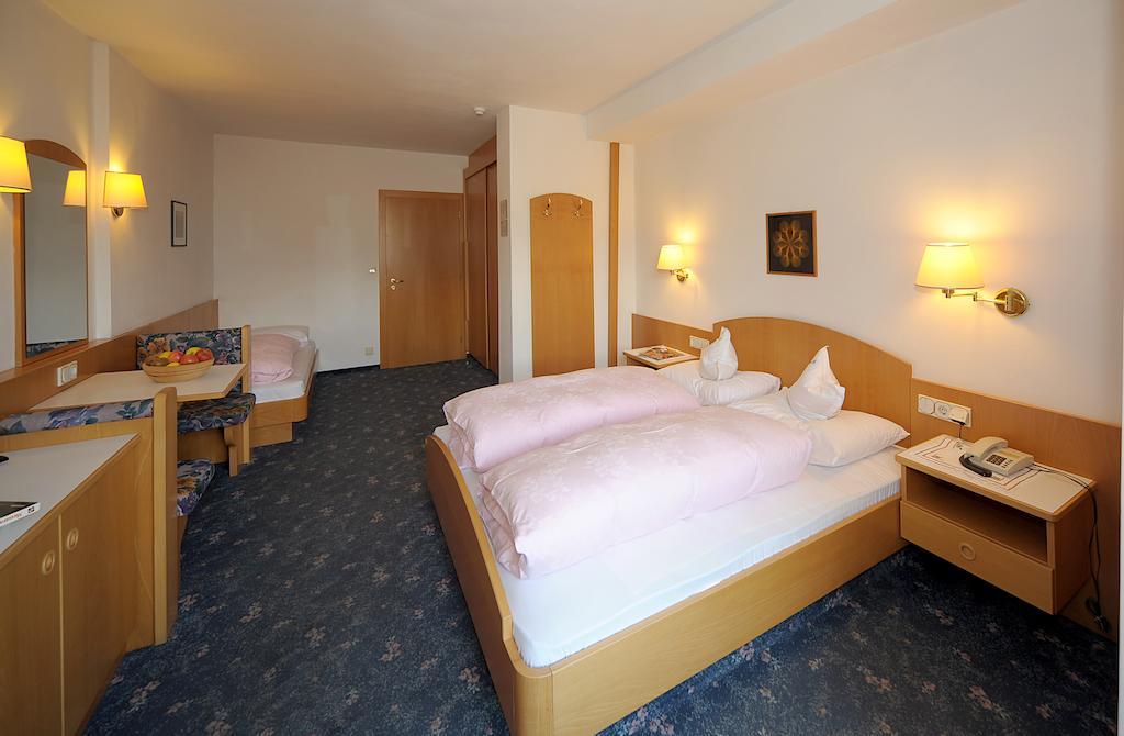 Hotel Waldheim Natz-Schabs Pokój zdjęcie
